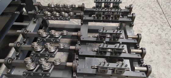 Schweißmaschine für Quadratröhren mit 50 Hz-Geschwindigkeit