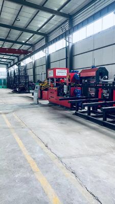 Berührungsschirm-PLC-Stahlstange Schweißmaschine Genauigkeit 12-15m Schweißgeschwindigkeit 70-270mm Schweißhöhe